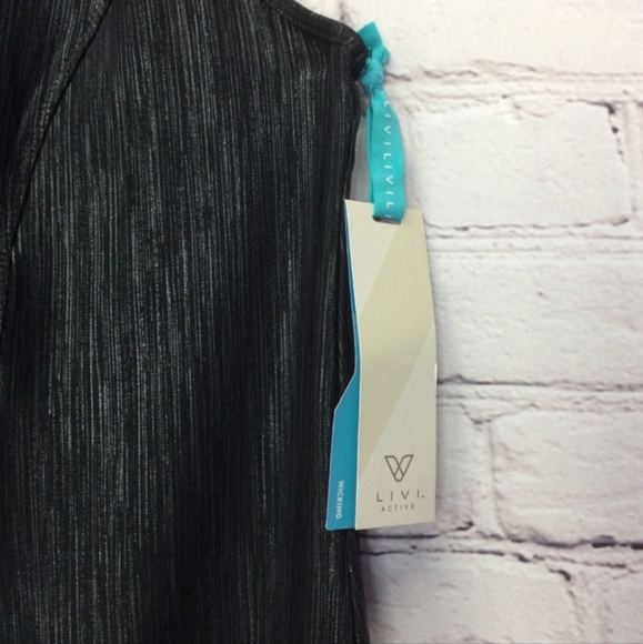 🆕LIVI Active Sleeveless Tank Top Shirt Size 18-20 Plus Size Athleisure Shirt - Picture 11 of 13